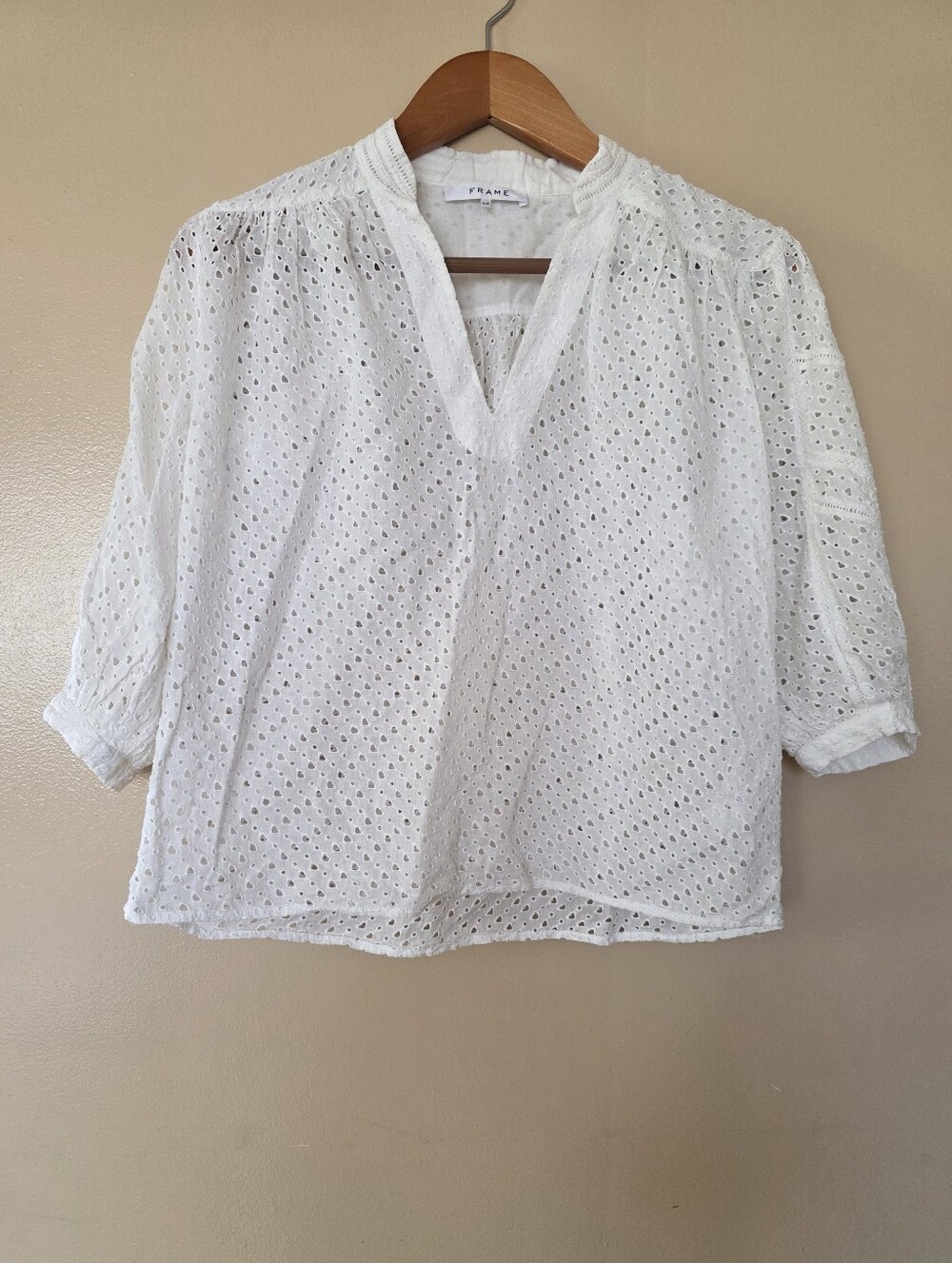 FRAME Eyelet Cali Top S 100% Ramie Romantic Feminine Lightweight Airy Resortwear